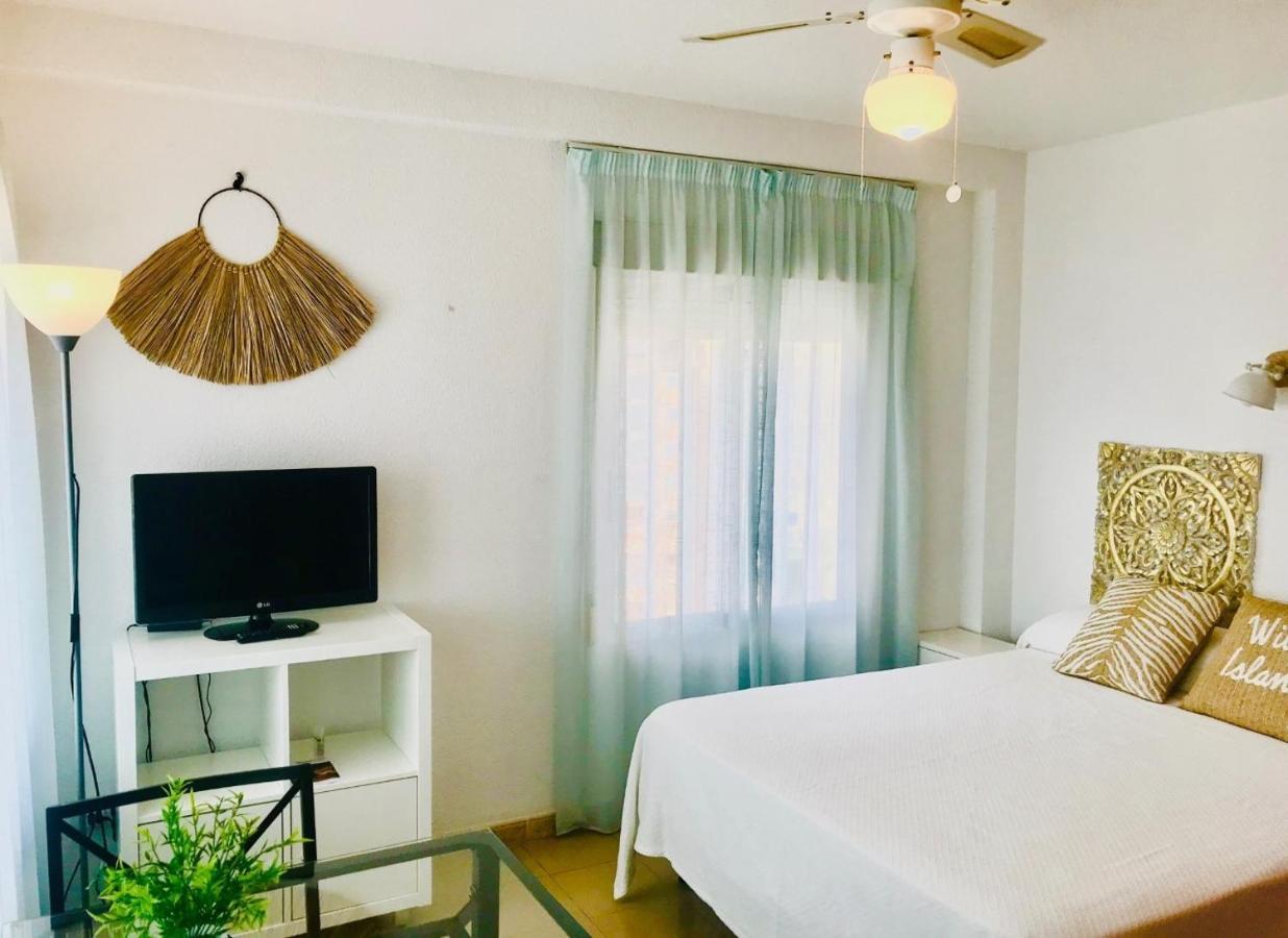 Apartamentos Ulia Бенідорм Екстер'єр фото